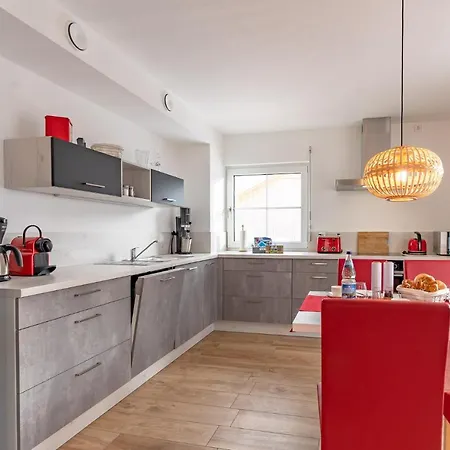 Apartman Gaisser 2 *